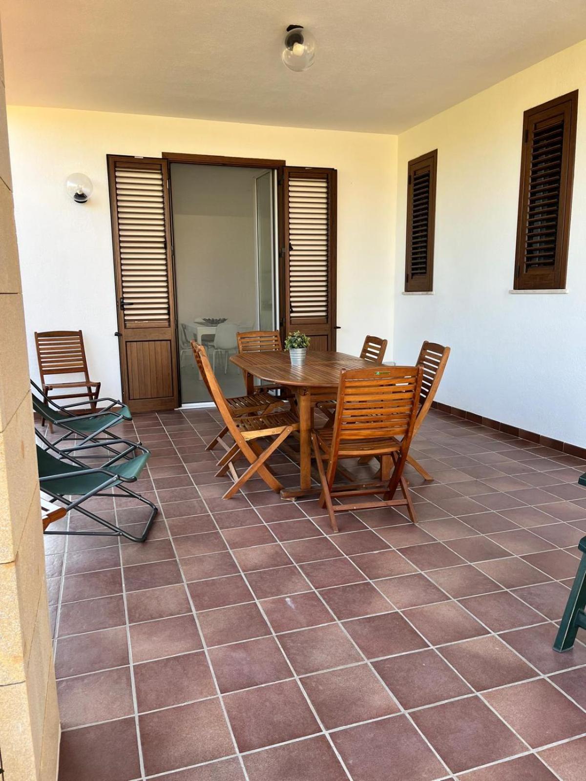 Villa Capri Holiday Home Кампофеличе-ди-Роччелла Экстерьер фото